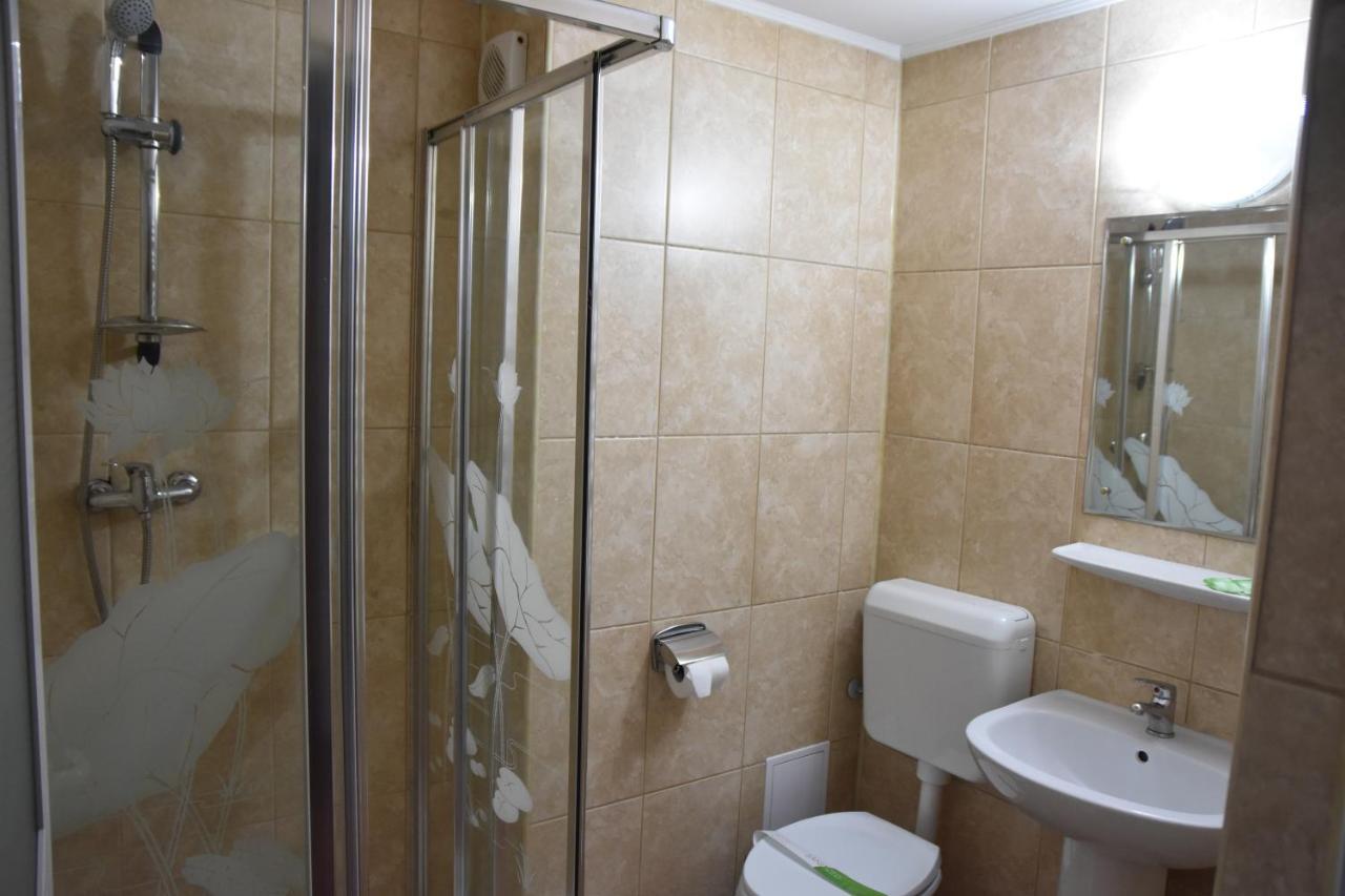 Pensiunea Steluta Predeal Buitenkant foto