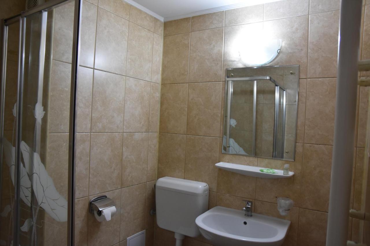 Pensiunea Steluta Predeal Buitenkant foto